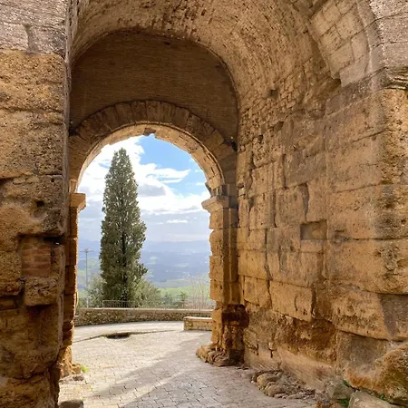 Hotel Porta All'arco 3*