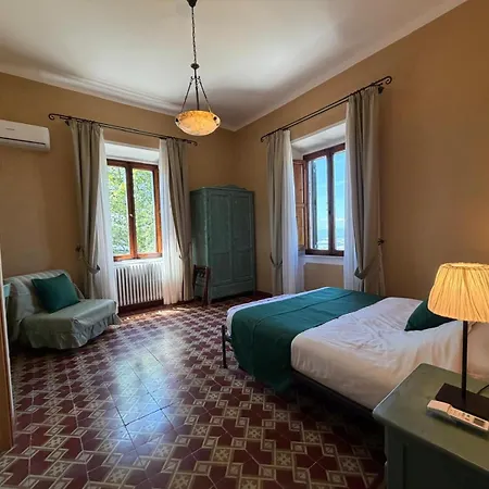 Hotel Porta All'arco 3*