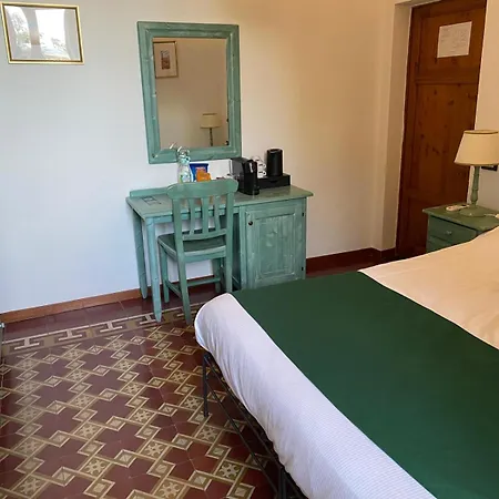 Porta All'arco Hotel 3*